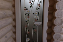 Дверь стеклянная рисунок витражный (колер, лак). Поселок Пичугово